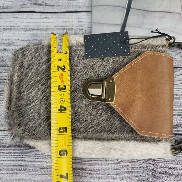 NWT CROSSTREE LANE Fur Leather Convertible Crossbody Bag Purse Phone - Picture 8 of 9